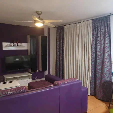 Piso Ferrara شقة تورّوكس كوستا